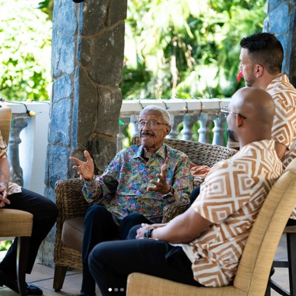 Los vocalistas de El Gran Combo de Puerto Rico junto a Rafael Ithier al centro, Jerry Rivas, joselito Hernández y Anthony García.