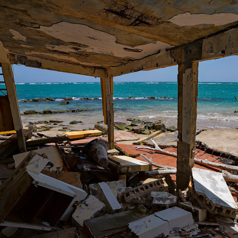 The report noted, among other things, that the inventory of abandoned coastal properties had not been fully completed.
