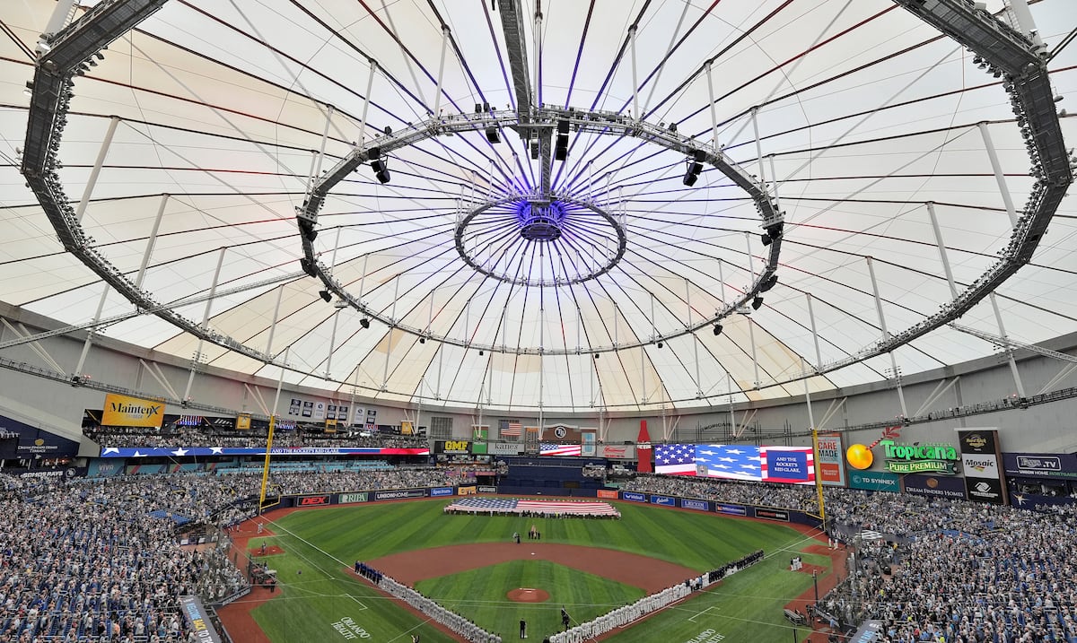 ¡Vuelven a casa a puro jonrón! Rays celebran su regreso al Tropicana Field