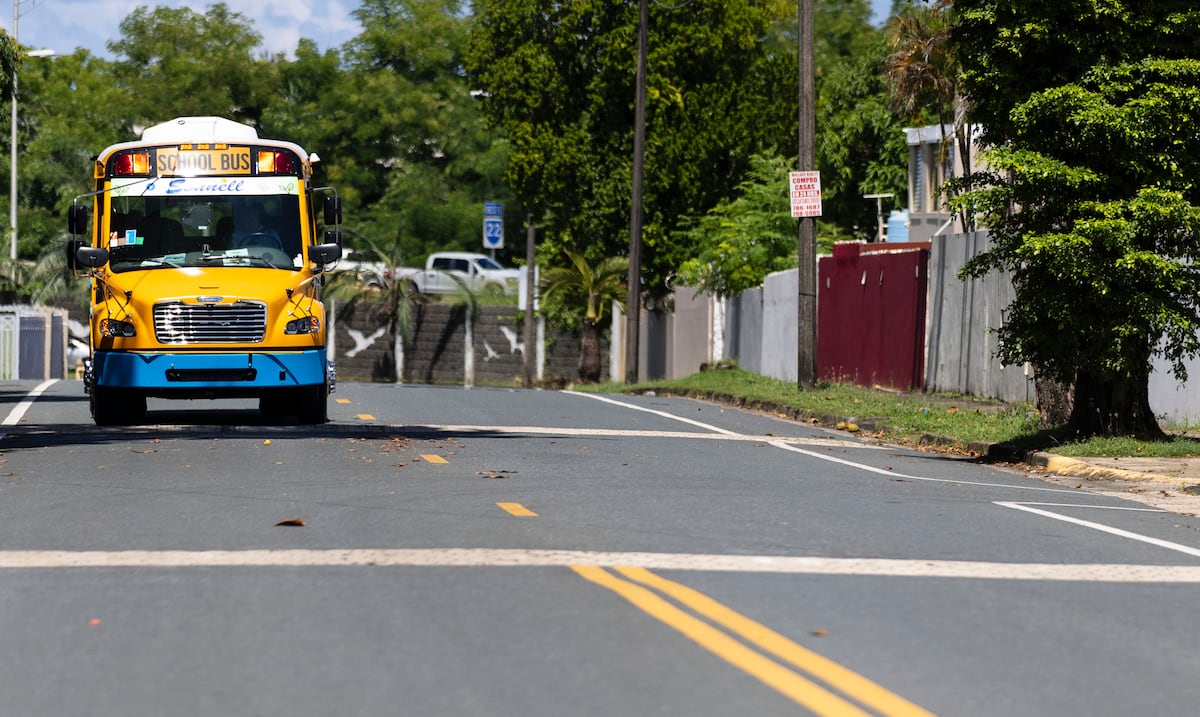 Educación emite pagos a transportistas escolares para garantizar servicio el primer día de clases