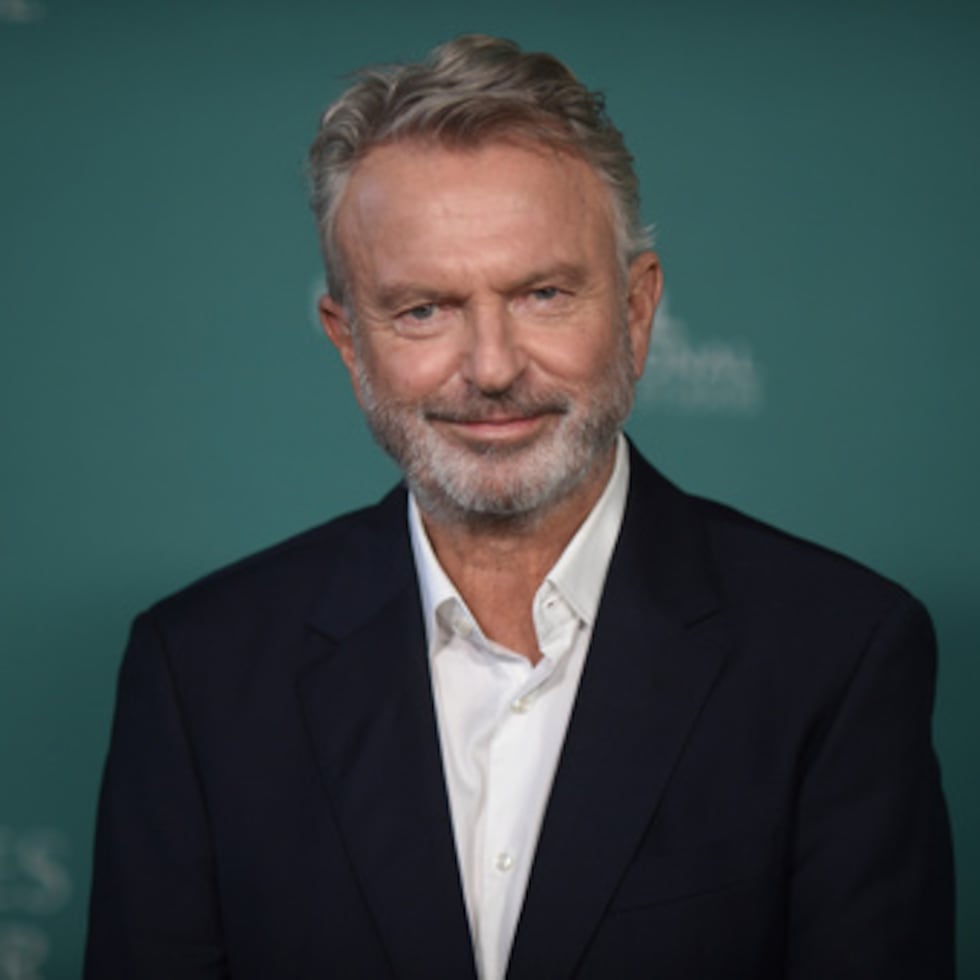 ARCHIVO - Sam Neill llega al estreno de «Apples Never Fall» el 12 de marzo de 2024 en Los Ángeles. (Foto de Richard Shotwell/Invision/AP, archivo)