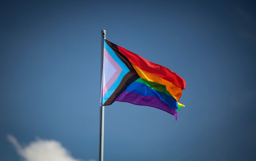 Pedro Julio Serrano indicó que la primera marcha del orgullo gay –como se le llamaba entonces–, en Puerto Rico, fue en 1991. Ahora, se celebran más de 20 eventos durante el Mes del Orgullo LGBTQ+.