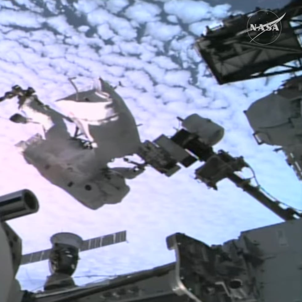 Se estimaba que la caminata espacial durara seis horas.