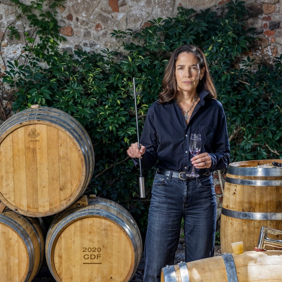 Bertha González,cofundadora y CEO de Tequila Casa Dragones. Como directora ejecutiva, crea, desarrolla y maneja un portafolio de tequilas para degustar.