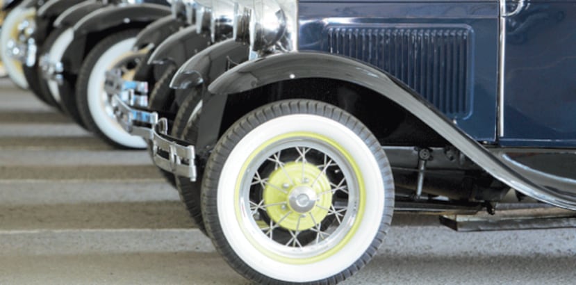 Durante los pasados 24 años la feria se ha convertido en el paraíso de los apasionados y coleccionistas de estos autos clásicos y antiguos, ya que se exhiben los mejores modelos de diversas marcas desde los años 1930 hasta 1990. (Archivo)