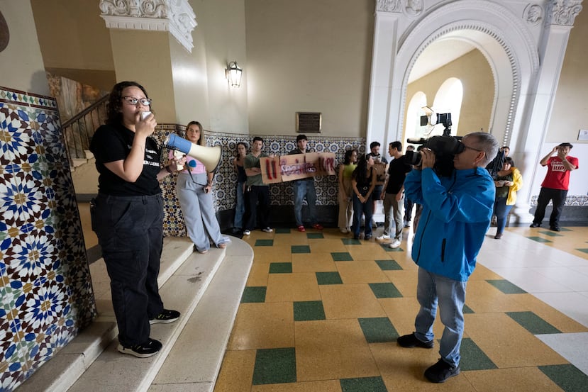 Diamar Cruz, presidenta del Consejo General de Estudiantes de la UPR en Río Piedras, lamentó la salida de la rectora, a quién considera una “aliada”.