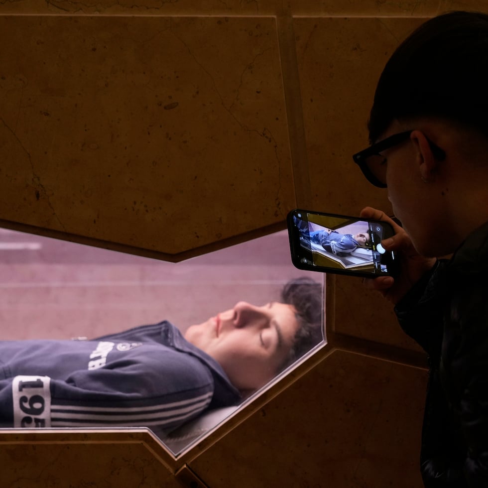 El sitio, que fue donado por un grupo de empresarios al Arzobispado de Mendoza en 2021, ya tenía colocada la piedra fundacional, por lo que en ese momento comenzó a trabajarse en los cimientos, tras un acto religioso, que incluyó la bendición de la zona.