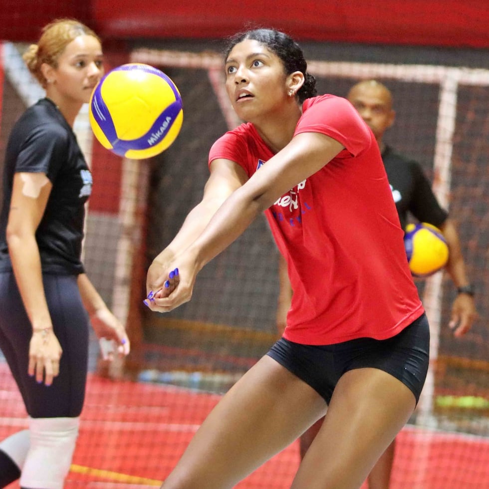La prospecto Decelise Champion, aquí durante una práctica con la Selección Nacional adulta, es el tipo de jugadora alrededor de la cual un equipo puede construir su futuro.