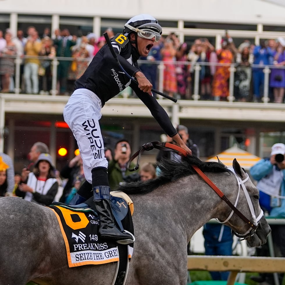 Jaime Torres, aquí en su victoria en el Preakness 2025 con Seize The Grey, es uno de los jinetes que debutará en el Kentucky Derby.