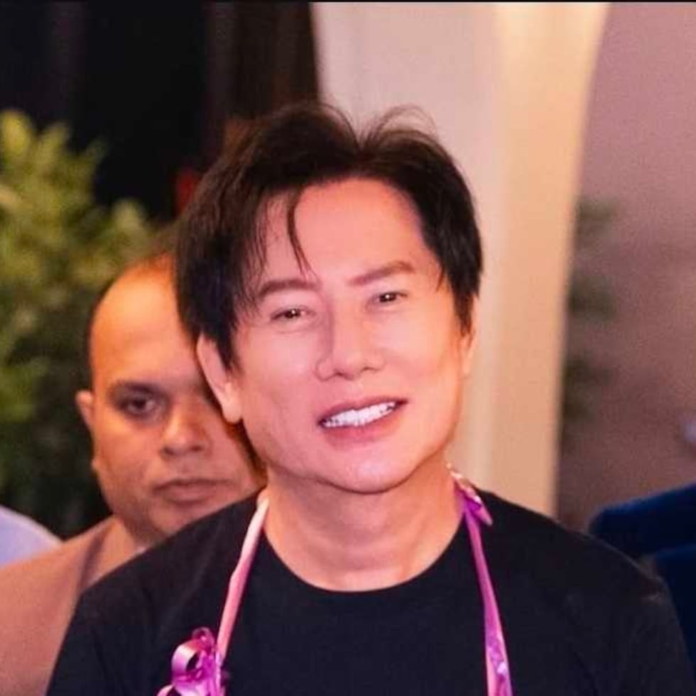El director de Miss Universe Tailandia y presidente de Miss Grand International, Nawat Itsaragrisil.