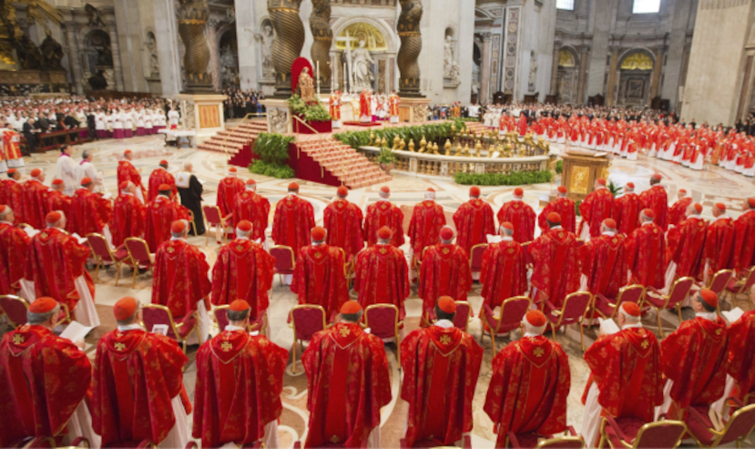 Celebran misa de cardenales antes de iniciar el cónclave