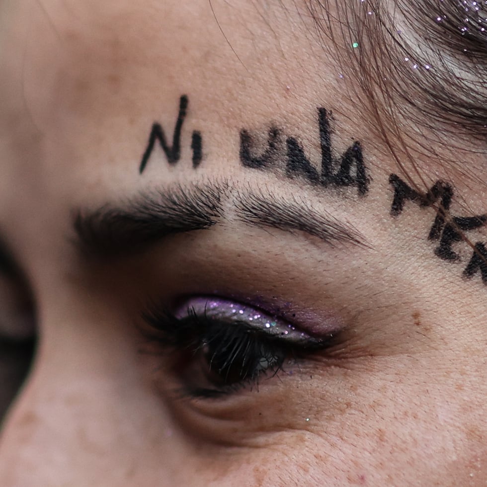 Un cargo adicional por asesinato en primer grado fue radicado, en la tarde de este jueves, contra Brian Padilla Román, de 38 años, imputado de estrangular a su pareja consensual, Rhaisa Odalys Algarín Ruiz, en Juncos durante Nochebuena.