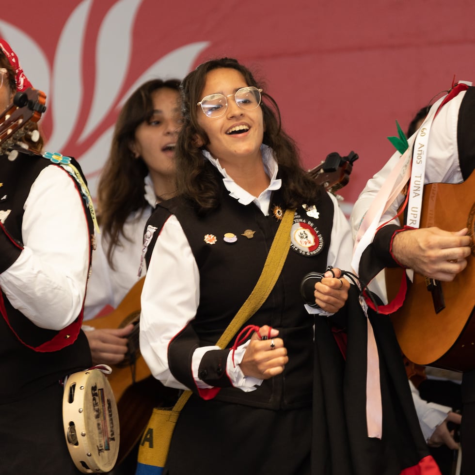 La Tuna de la Universidad de Puerto Rico del recinto de Río Piedras.