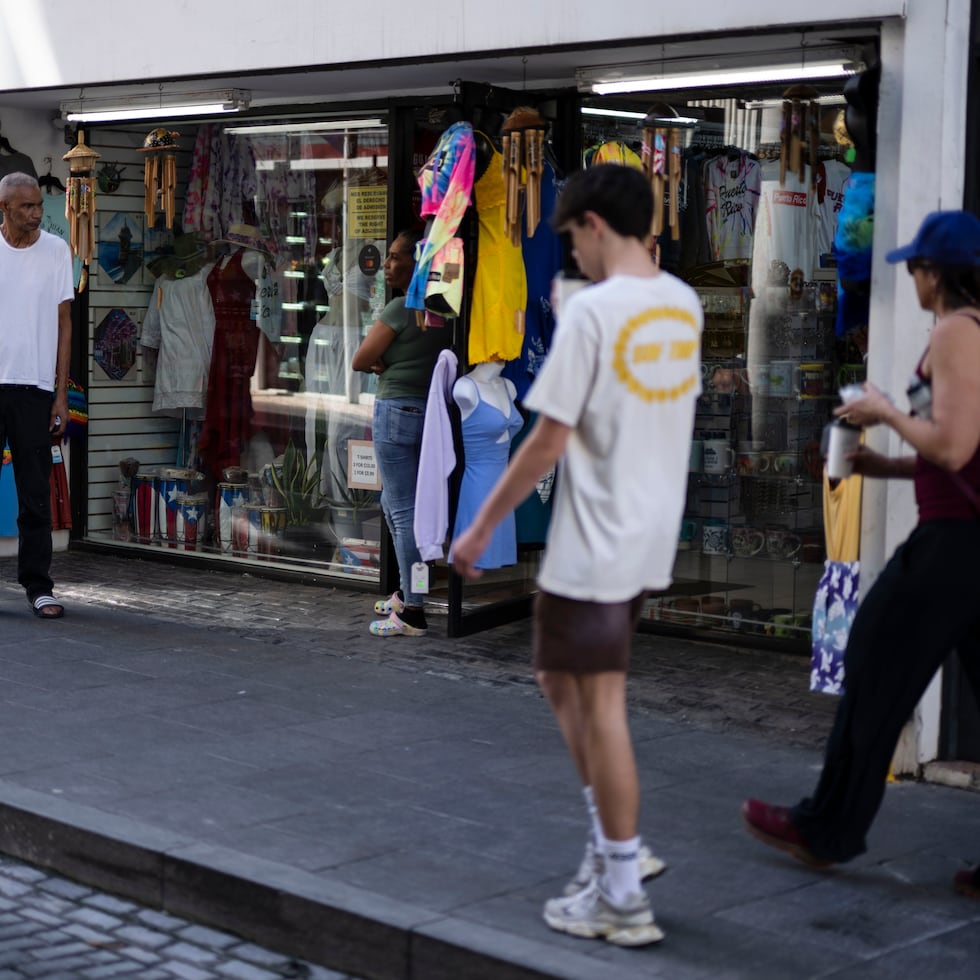 Las revisiones de la JP apuntan a que la economía puertorriqueña, medida por el Producto Nacional Bruto, crecerá un 0.3% en el año fiscal 2026 y 0.2% en el año fiscal 2027.