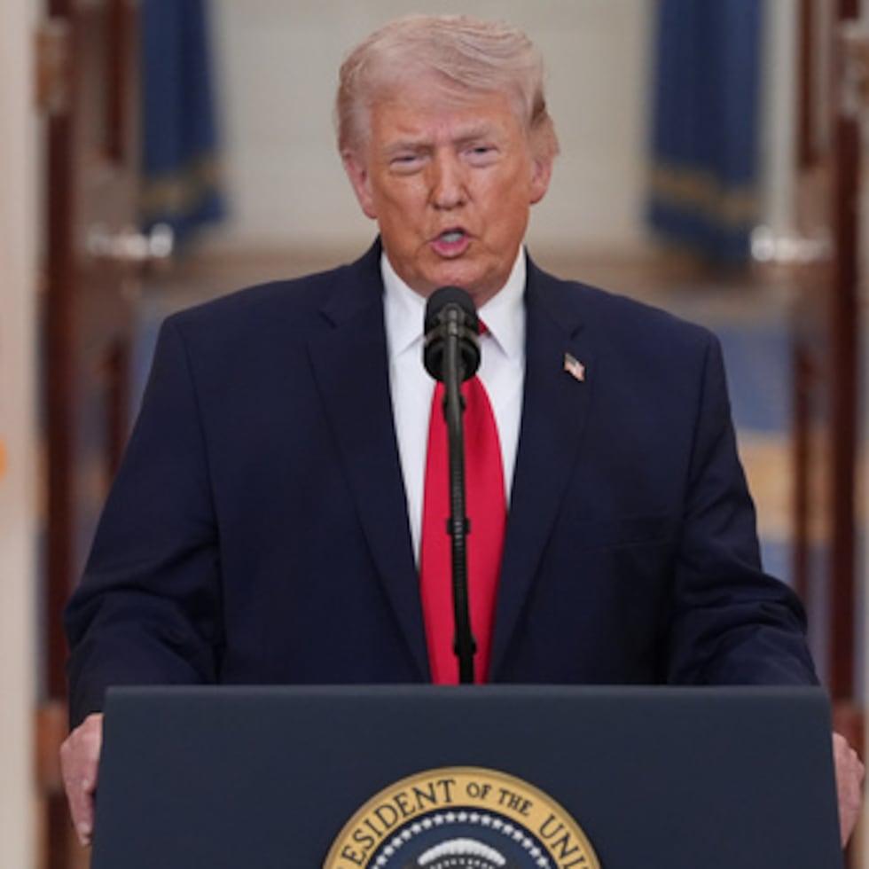 En medio de las amenazas, Trump afirmó que la propuesta de un alto el fuego de 45 días con Irán es un “paso muy significativo” pero “no es suficiente”.