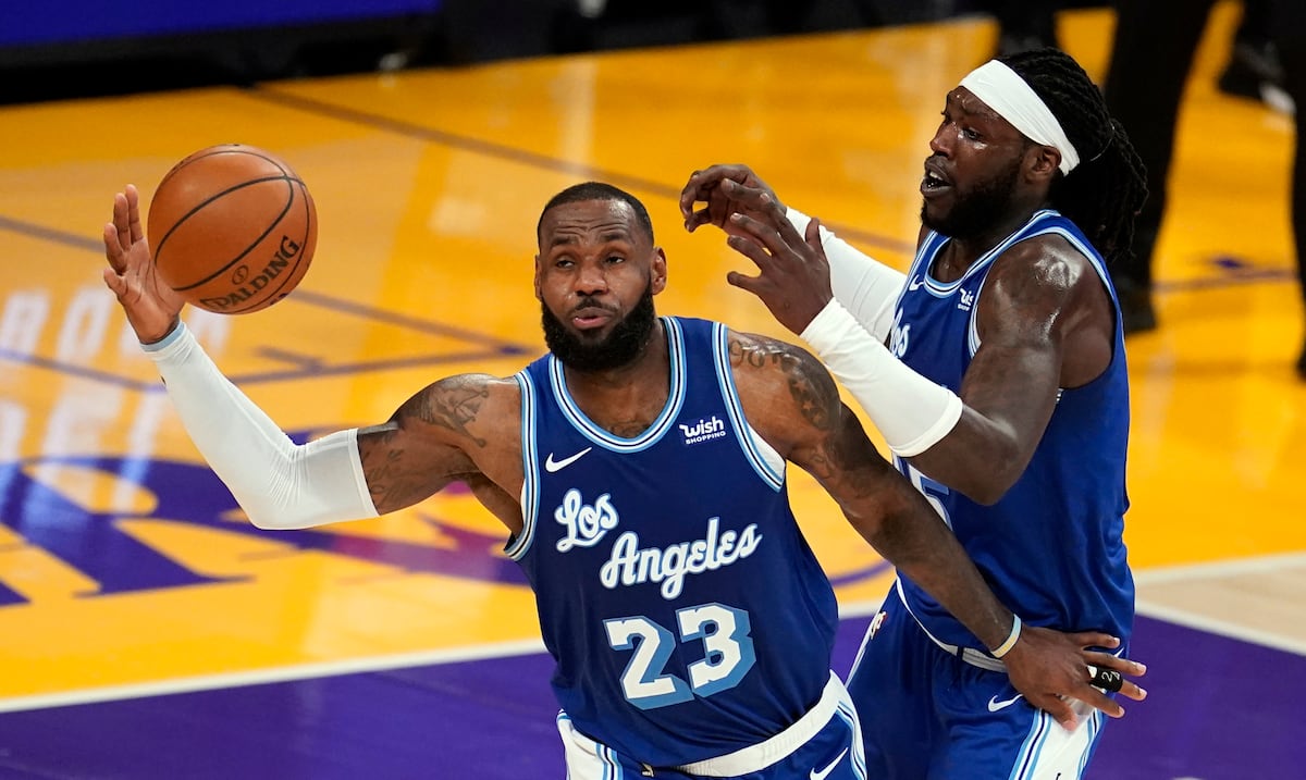 Montrezl Harrell especula sobre posible destino de LeBron James en Golden State
