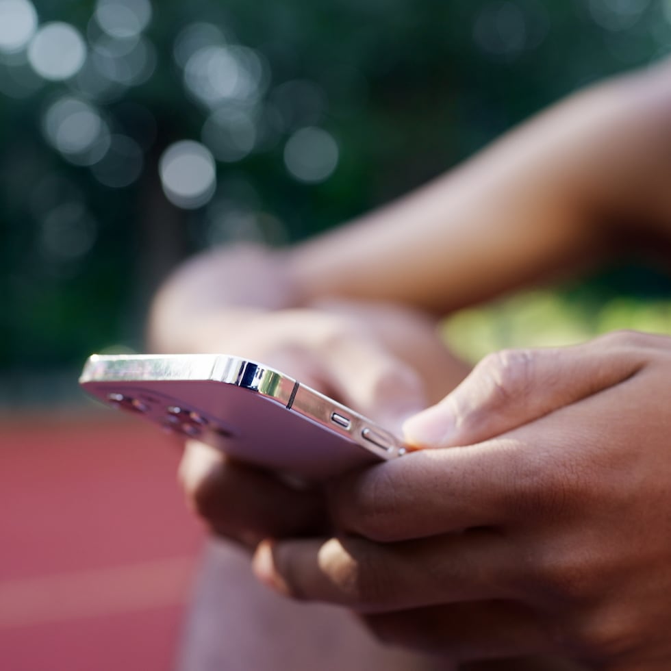 De esta plataforma tener éxito, veremos si logra sostener estos principios de libertad y menos moderación, o será presa de la comercialización de contenidos, de los algoritmos y los dilemas que son criticados en las principales redes, señala Hernández Falcón.