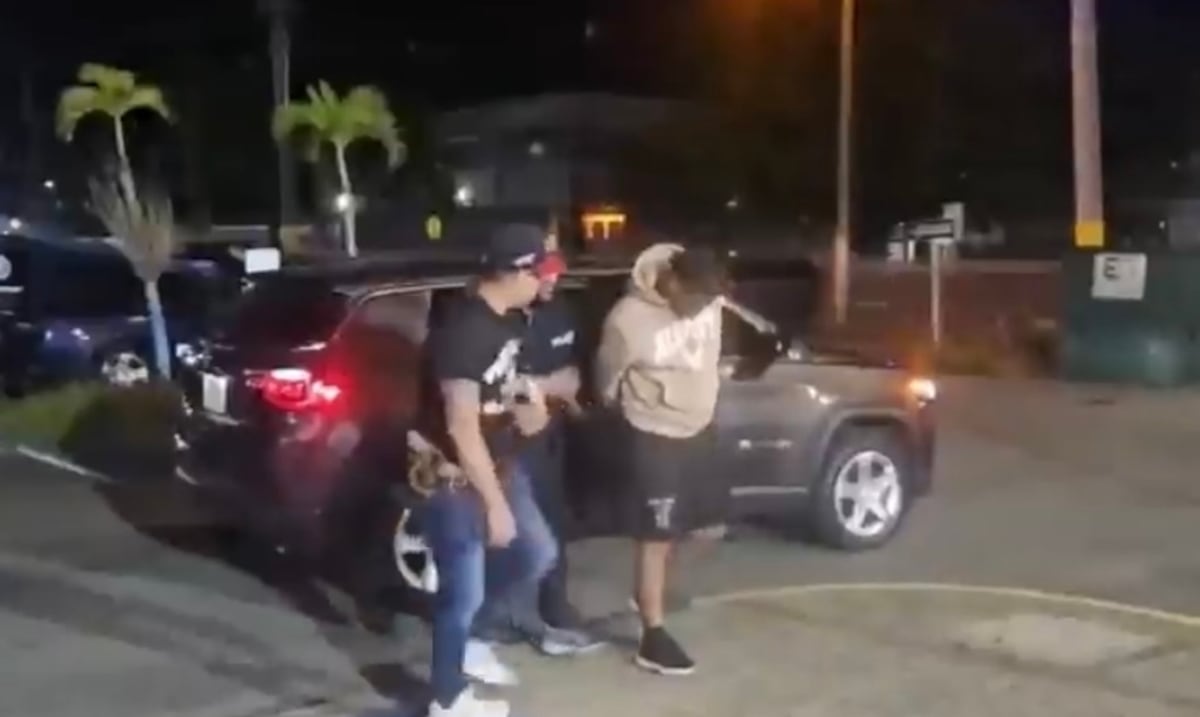Arsenal en Monte Hatillo: arrestan a dos hombres y un menor con nueve armas y 600 municiones