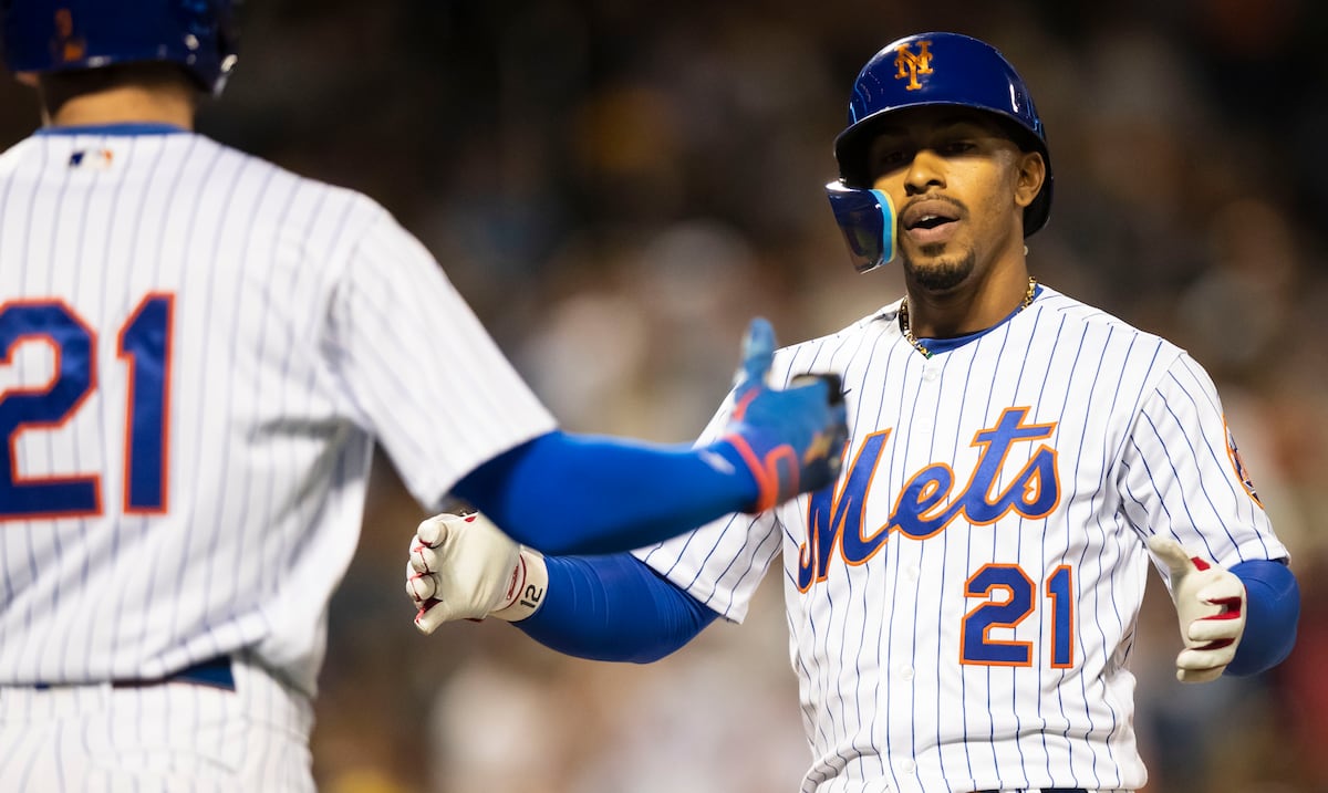 Francisco Lindor y George Springer nominados al Premio Roberto Clemente 2026