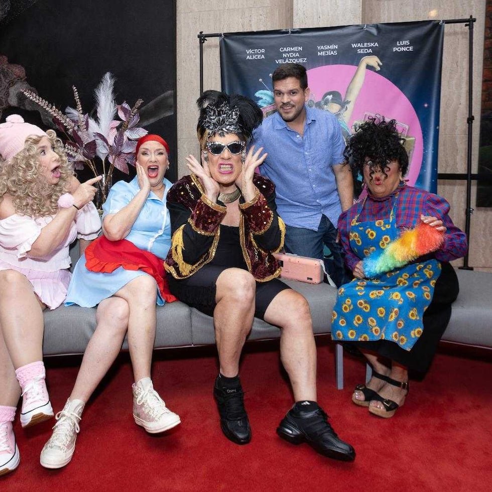 La pieza teatral, además, supone un reencuentro para el elenco.