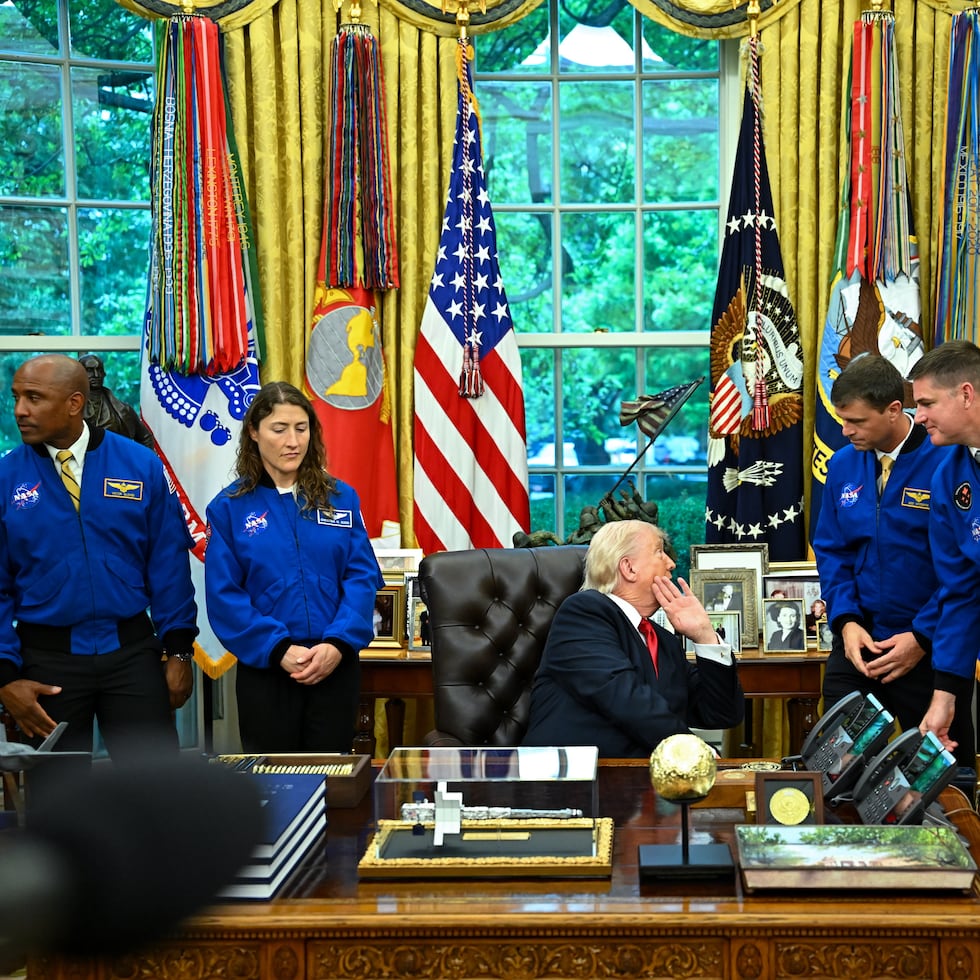 La tripulación de Artemis II se reunió en la Casa Blanca con el presidente Donald Trump. (EFE)