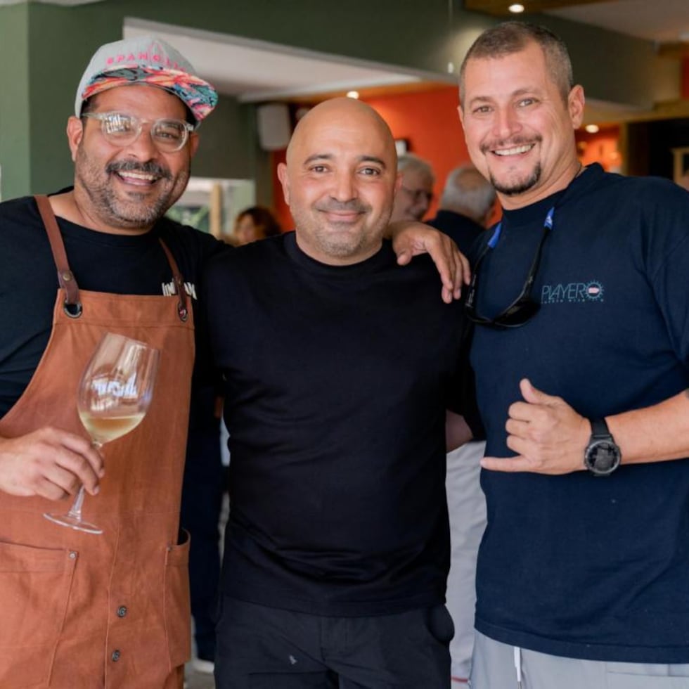 Los chefs puertorriqueños Raúl Correa, Xavier Pacheco y René Marichal fueron premiados por su proyecto culinario que nació en el 2019 en las montañas del este de Puerto Rico.