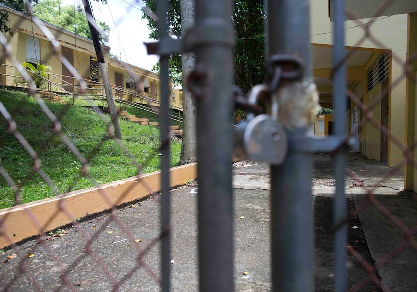 Hasta mayo de 2015 se habían cerrado 72 escuelas. (Archivo / GFR Media)