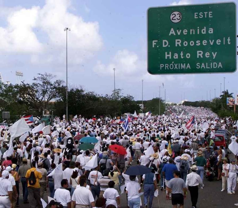 2000 | La marcha es considerada como uno de los eventos más concurridos en la historia del país. (GFR Media)