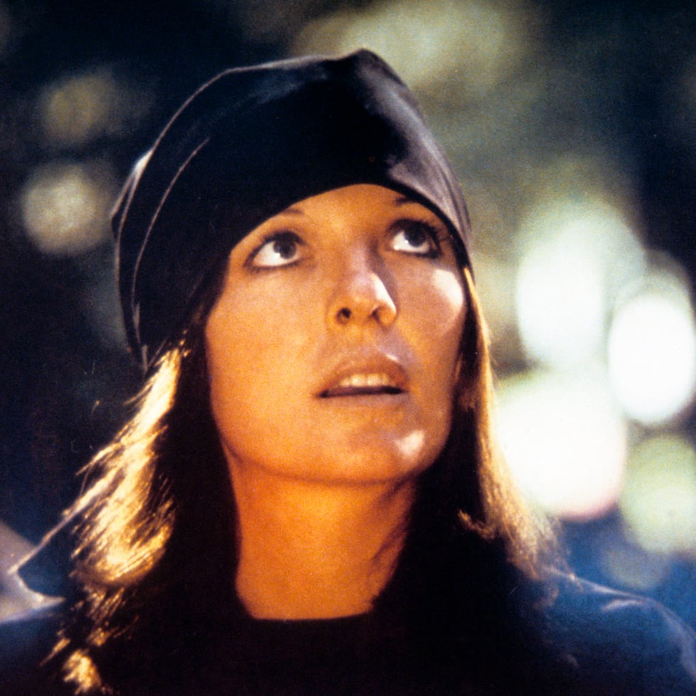 La familia de la legendaria actriz de Hollywood reveló su causa de muerte.