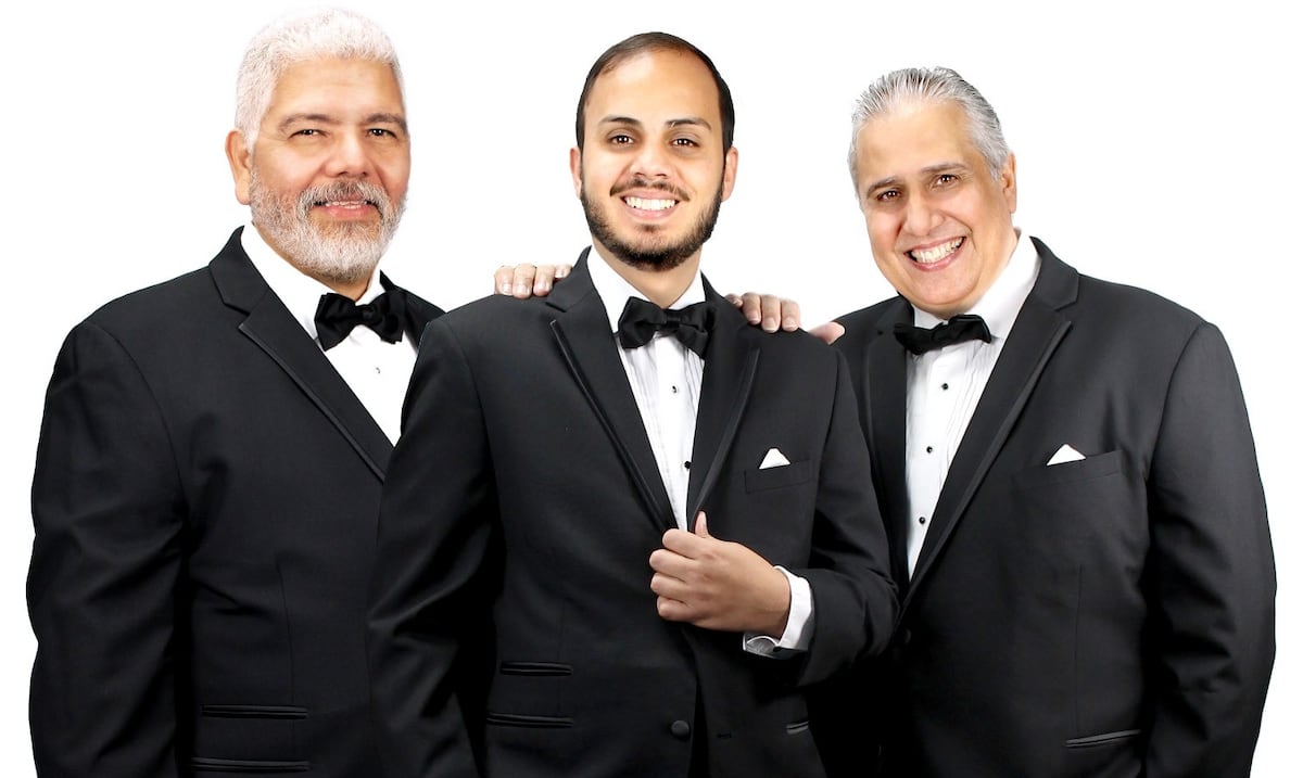 Trío Los Andinos y Eduardo Villanueva le cantan a las madres en Barranquitas
