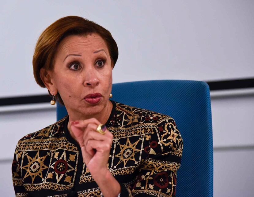 The event will be closed by Congresswoman Velázquez, a Puerto Rican elected by a New York district, who has introduced a legislation to increase transparency of the hedge funds' (also known as "vulture funds") financial activities.