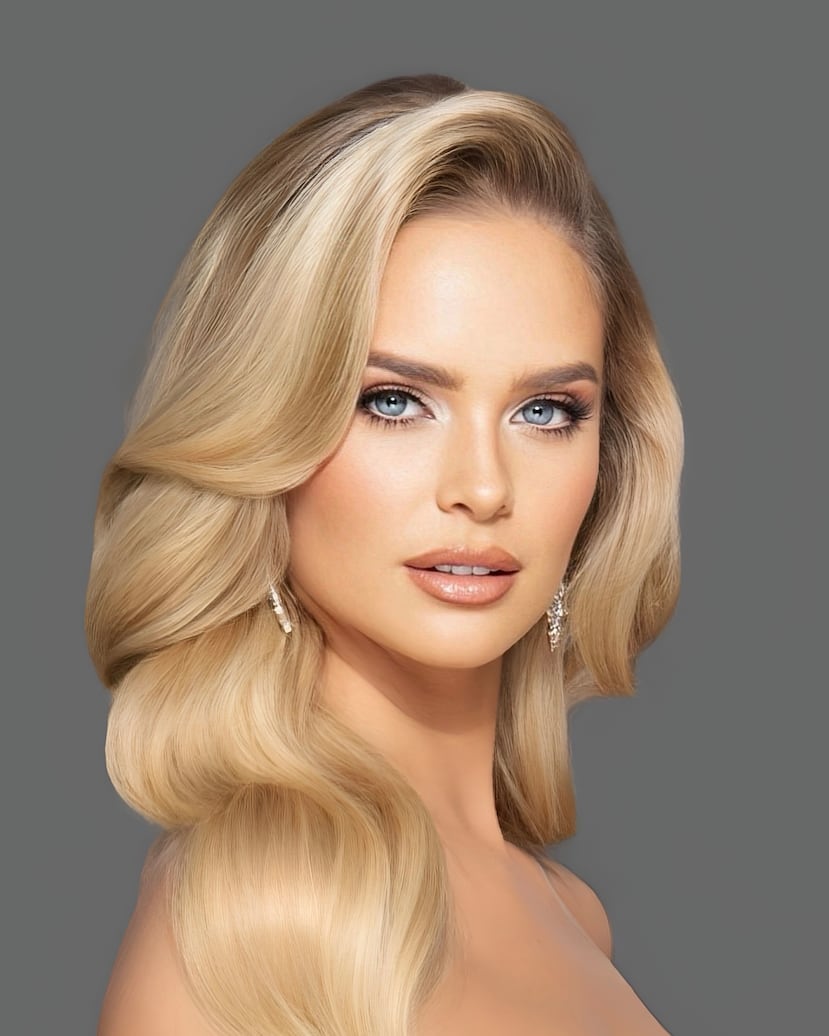 Miss Chile – María Ignacia Moll