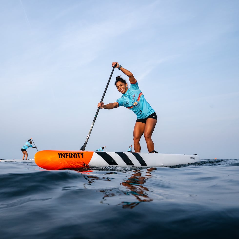 Mariecarmen Rivera se convirtió en la primera atleta de la categoría abierta en conquistar las tres modalidades del SUP.