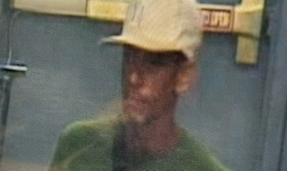 Policía pide ayuda para identificar a sospechoso de robo en megatienda de Bayamón