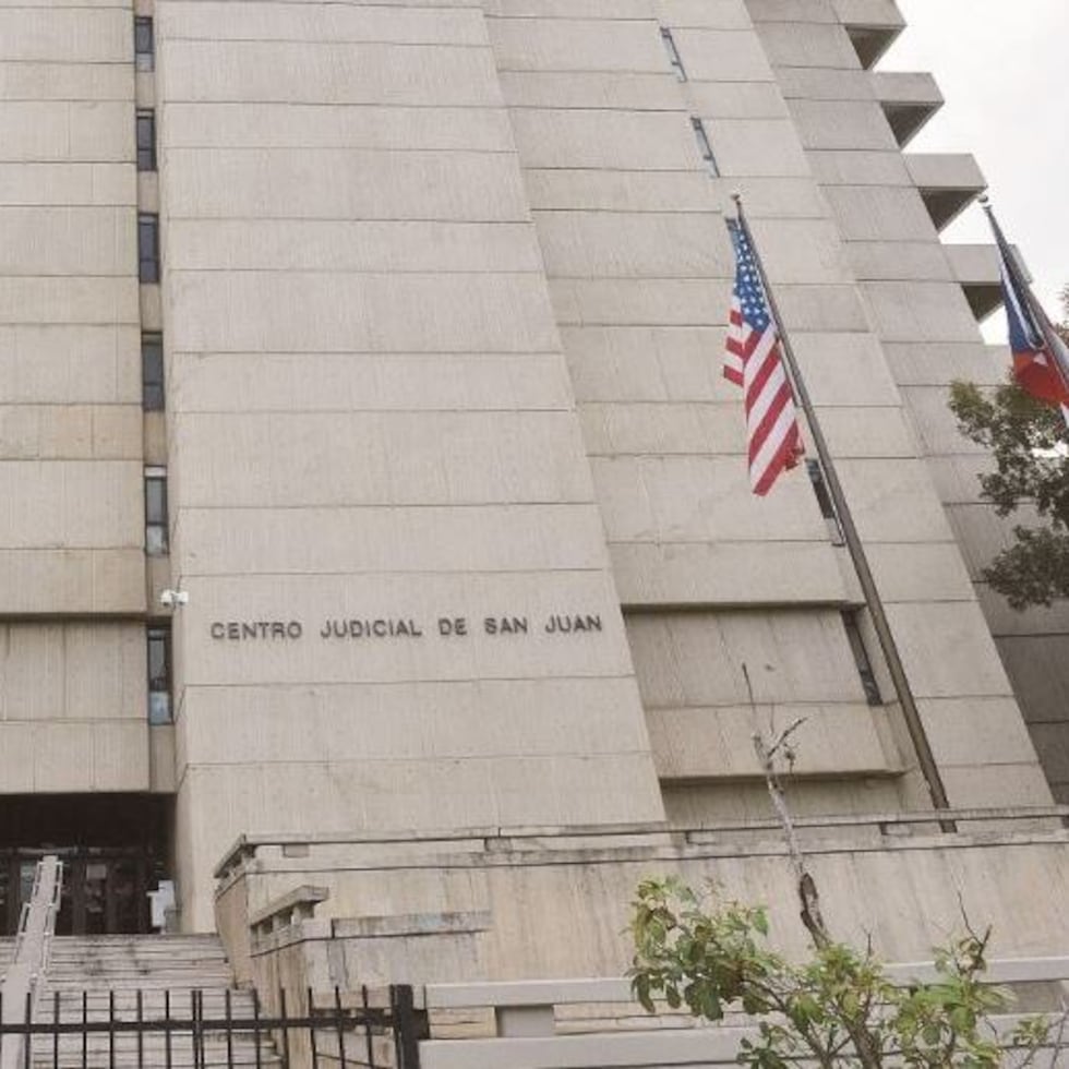 While the Piovanetti López couple and Popular requested that the case be sealed, FLT Entertainment, LLC, and Kassia, LLC—also co-defendants—opposed the motions, arguing that insufficient justification had been presented to restrict public access.