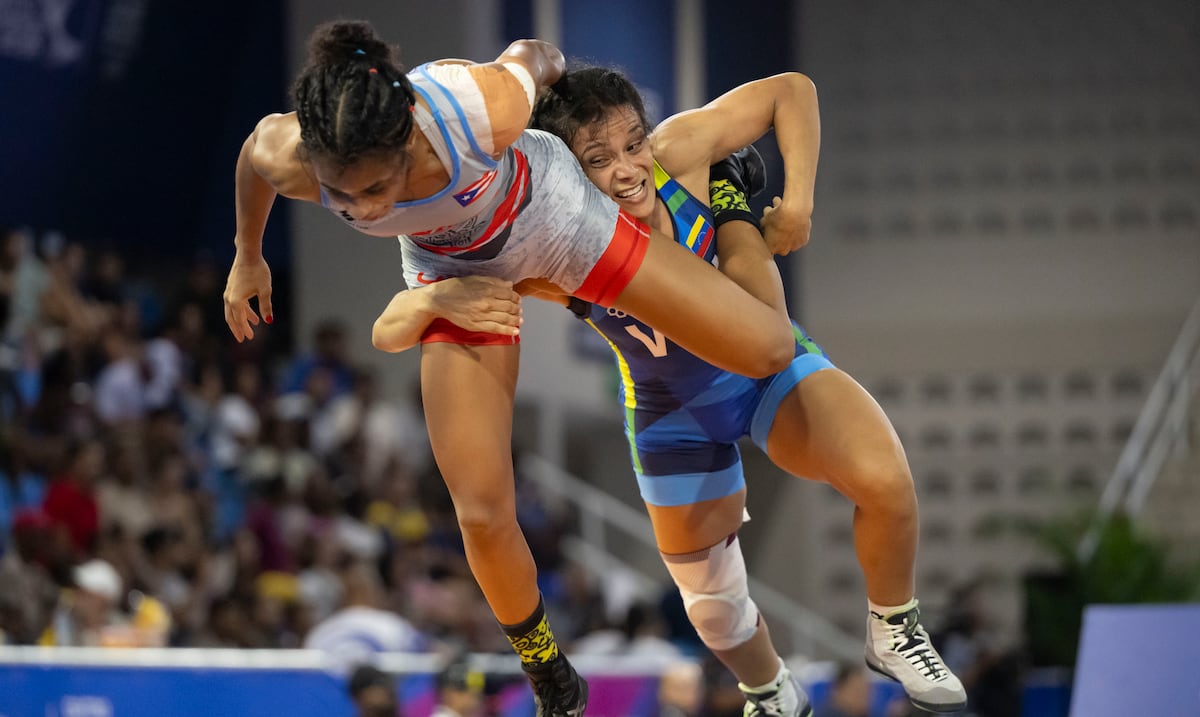 Ruth Jiménez y Paola Rodríguez ganan bronce para Puerto Rico en lucha olímpica en Santo Domingo