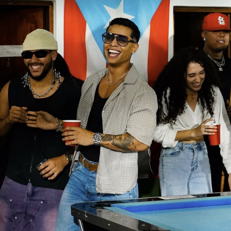 El cantante durante la grabación del video musical.