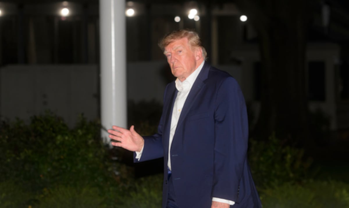 El elector latino se aleja de Trump y los republicanos, según la encuesta de NBC/Telemundo