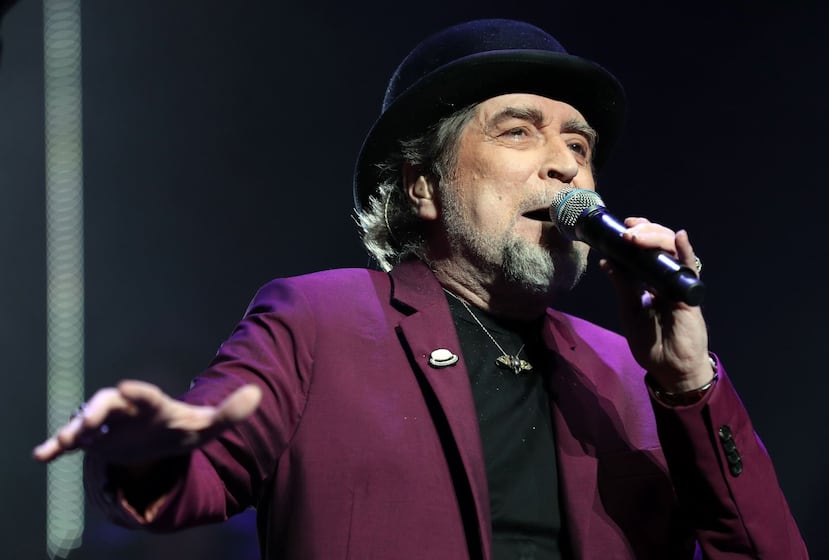 La canción "Lo niego todo" dio el pistoletazo de salida al concierto de Joaquín Sabina en el Coliseo de Puerto Rico.