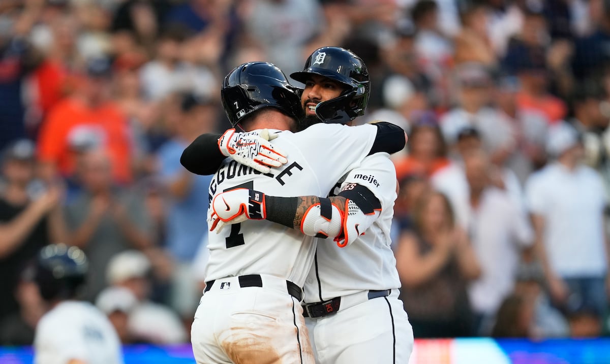 Javier Báez regresa a juego y batea de 4-3 en paliza 14-0 de Detroit a los Orioles de Baltimore