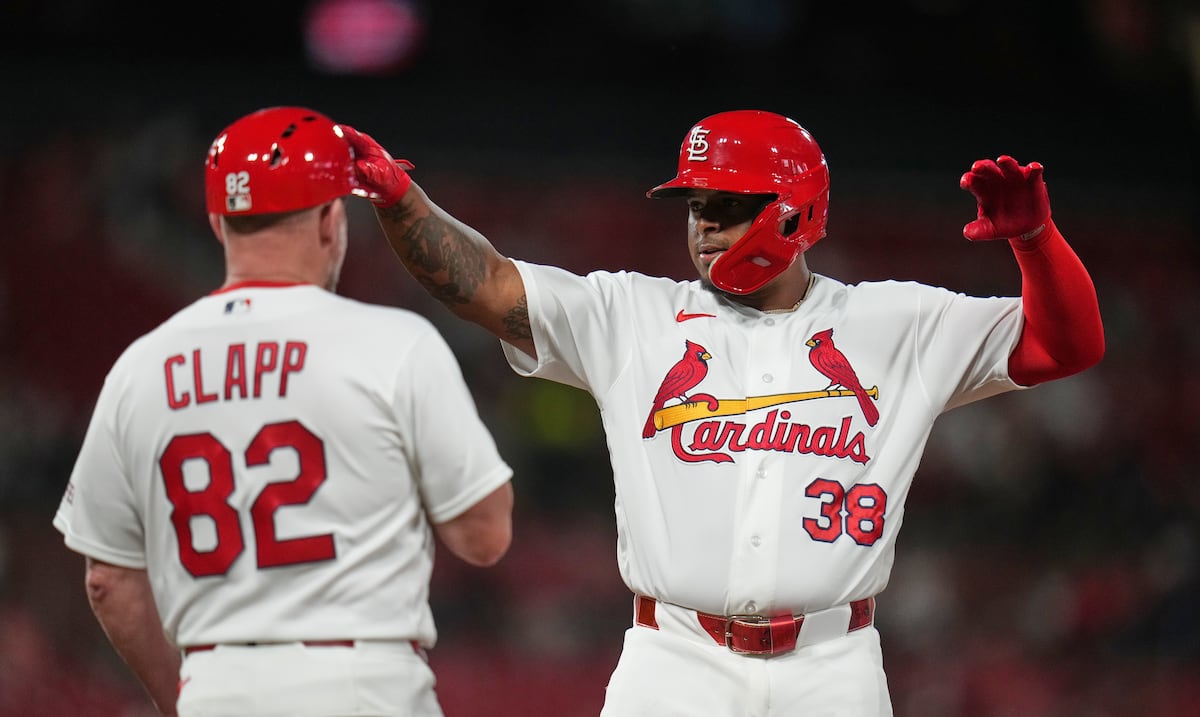 Nelson Velázquez batea .462 en cinco juegos tras regreso a Grandes Ligas con Cardinals