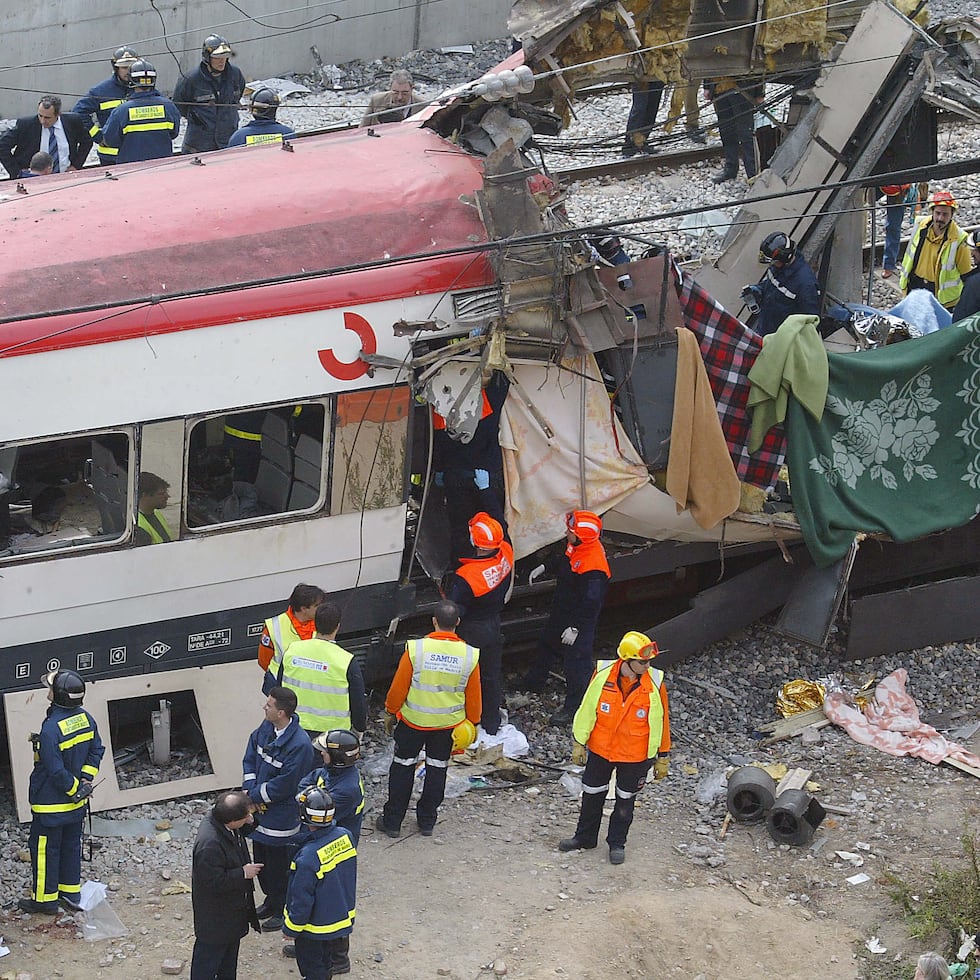 Una mochila-bomba sin estallar, hallada en el tren de la estaciónde El Pozo, permitió conocer el tipo de explosivo y el número de la tarjeta del móvil al que estaba conectado.