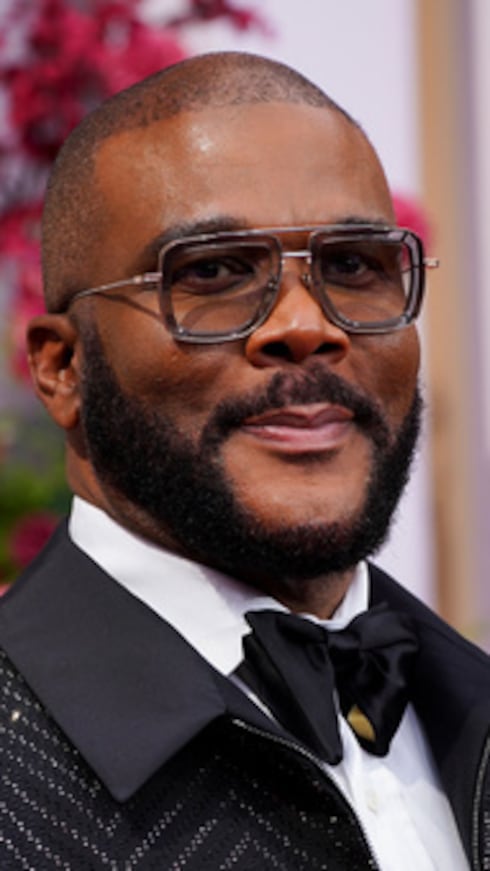 El cineasta, productor y empresario, Tyler Perry, reveló que Puerto Rico será su próximo hogar para disfrutar más tiempo junto a su hijo y abrazar una etapa de mayor tranquilidad. Pero ¿qué otros mega famosos actualmente residen en la isla?
