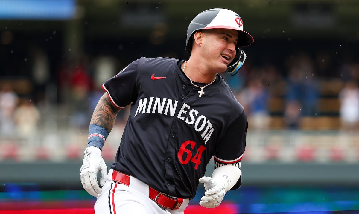 José Miranda debuta con los Sultanes de Monterrey en la Liga Mexicana de Béisbol
