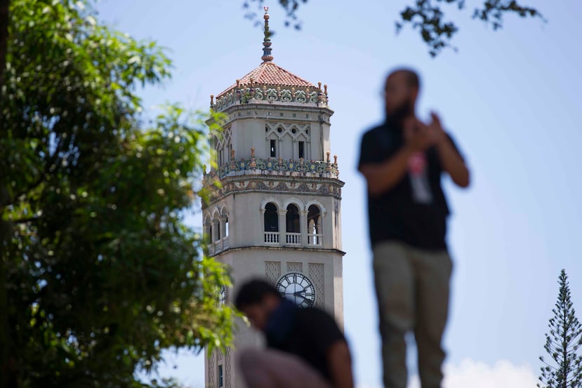 Fachada de la torre de la UPR en Río Piedras. (GFR Media/Archivo)