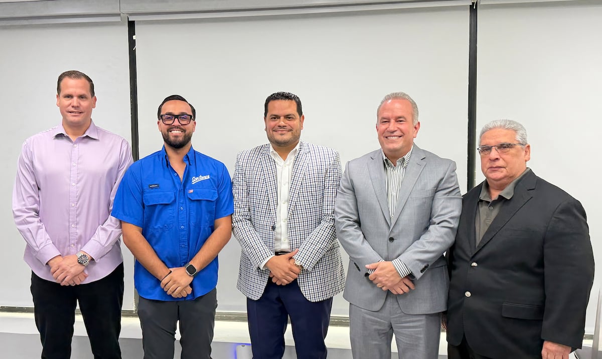 Cangrejeros presentan a Eddie Romero como nuevo director ejecutivo de operaciones de béisbol