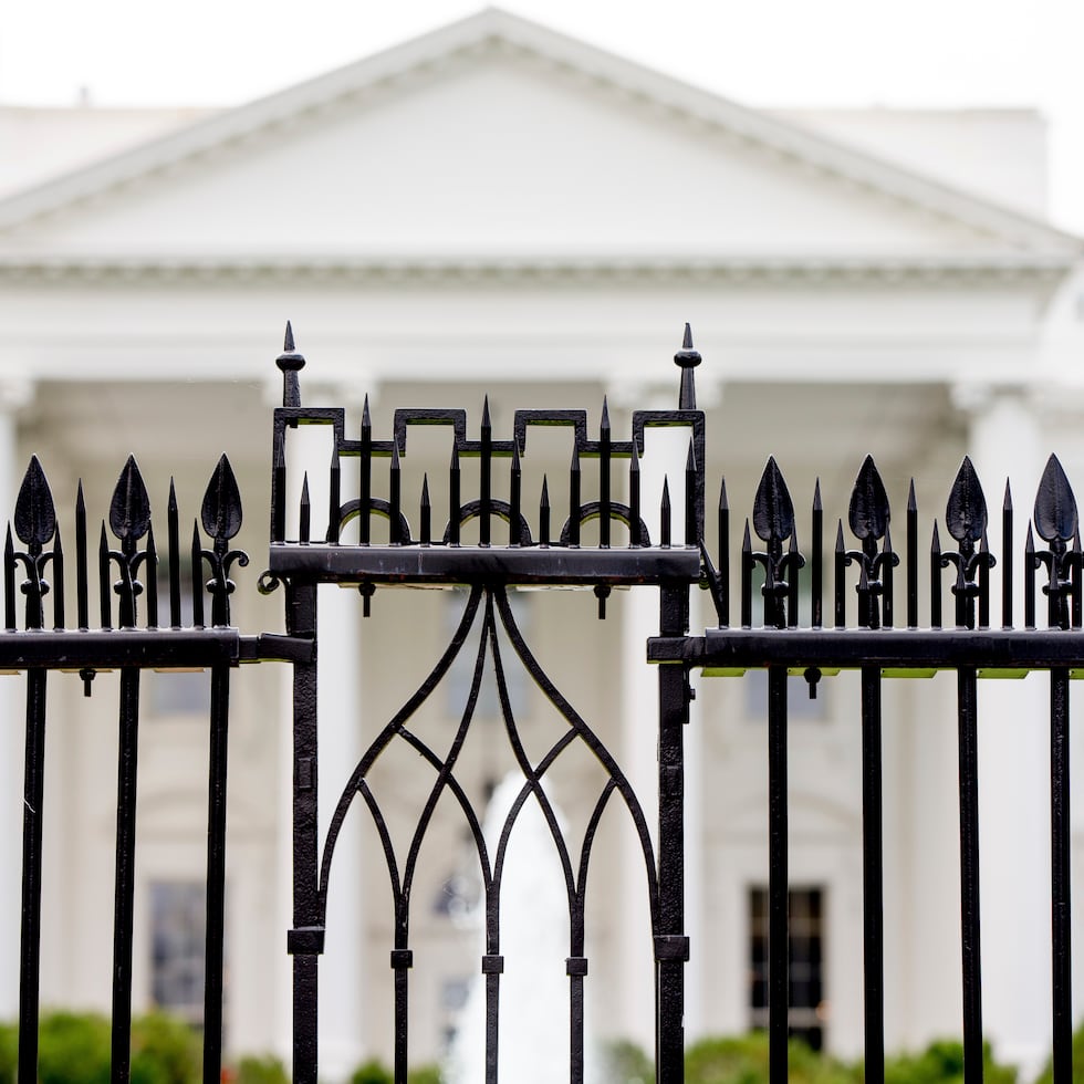 Alex Meyer sale de la Casa Blanca para sumarse al equipo político del presidente Trump.