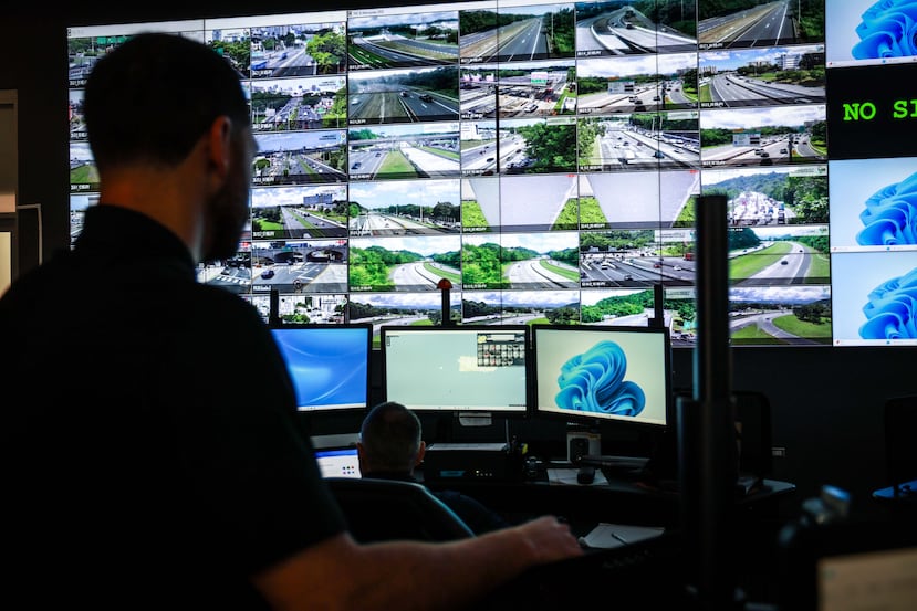 La meta de Metropistas es que viajes más seguro por sus vías. Si necesitas asistencia en la carretera gratis, llama al 787-705-8699 o accede a la app de Metropistas.