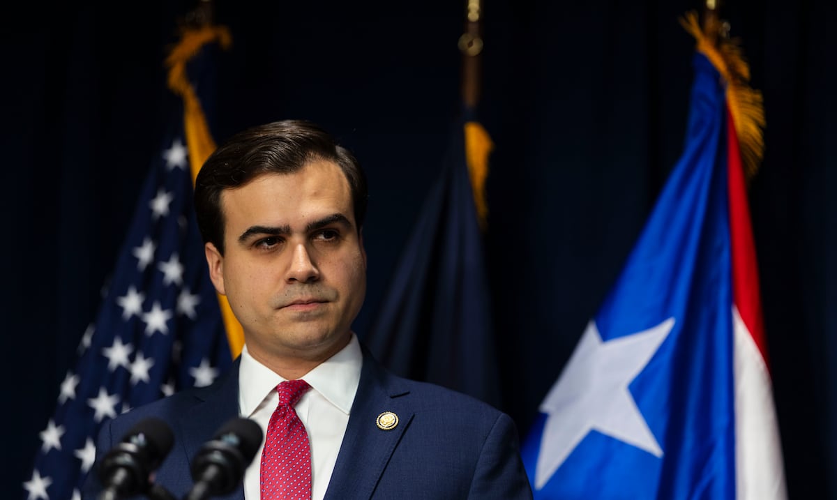 Pablo José Hernández sostiene que el gobierno de Jenniffer González ha sido “una novela” de escándalos