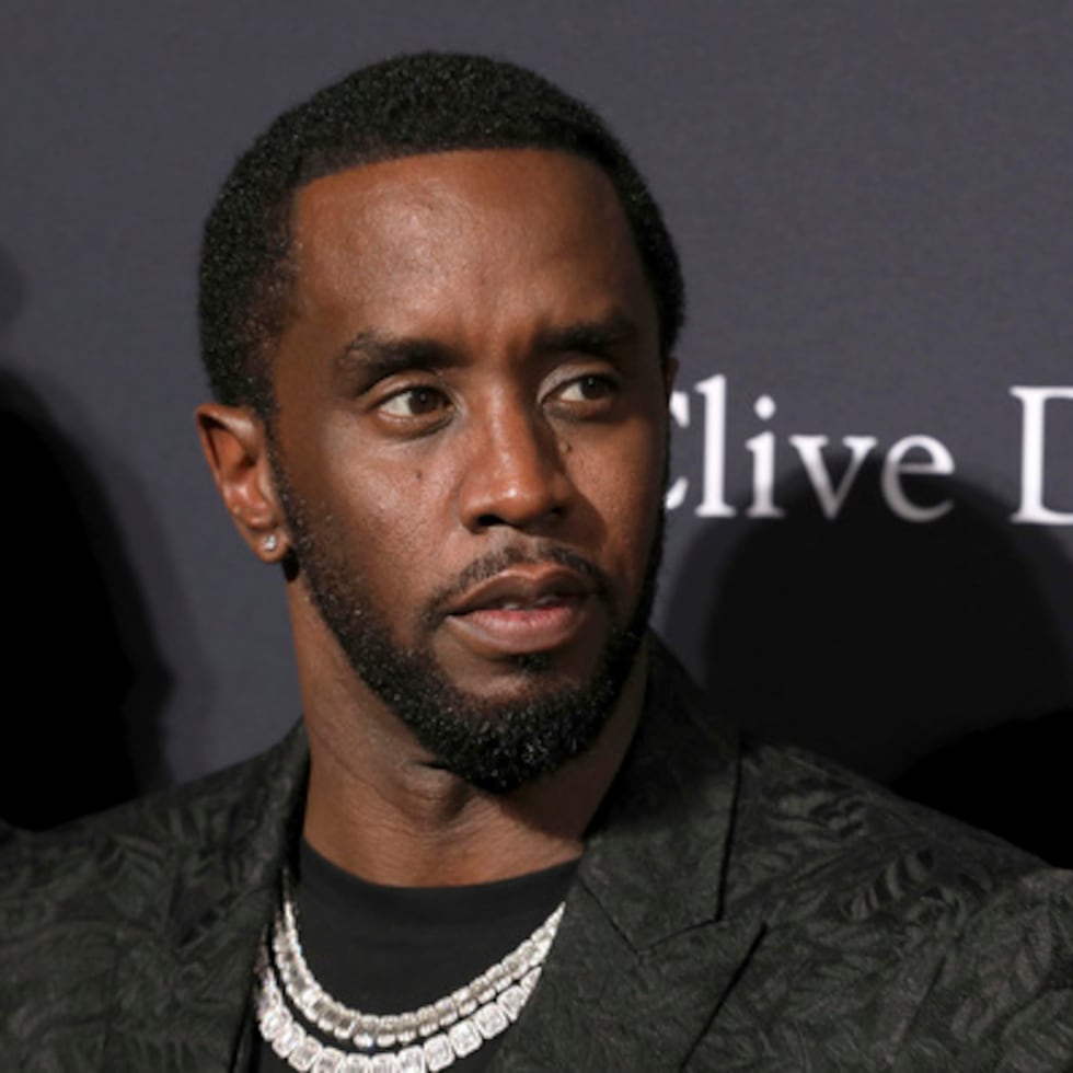 Sean Combs en gala pre-Grammy en Beverly Hills, California.